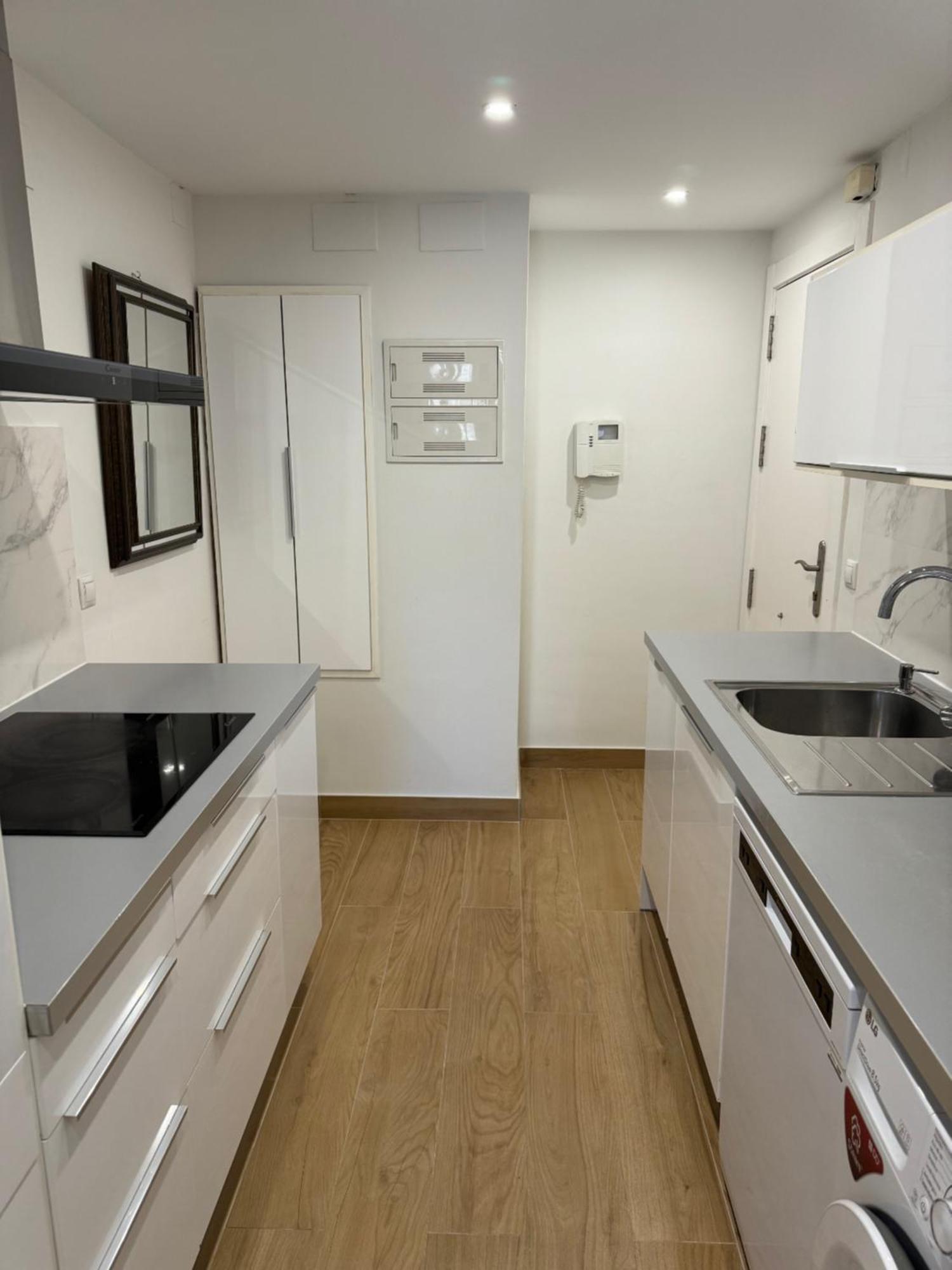 Mediterranean Malagueta Suite Málaga Exterior foto